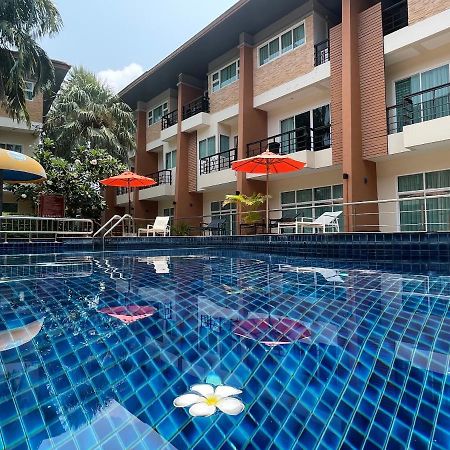 Thalassa pool Kata Beach Bagian luar foto