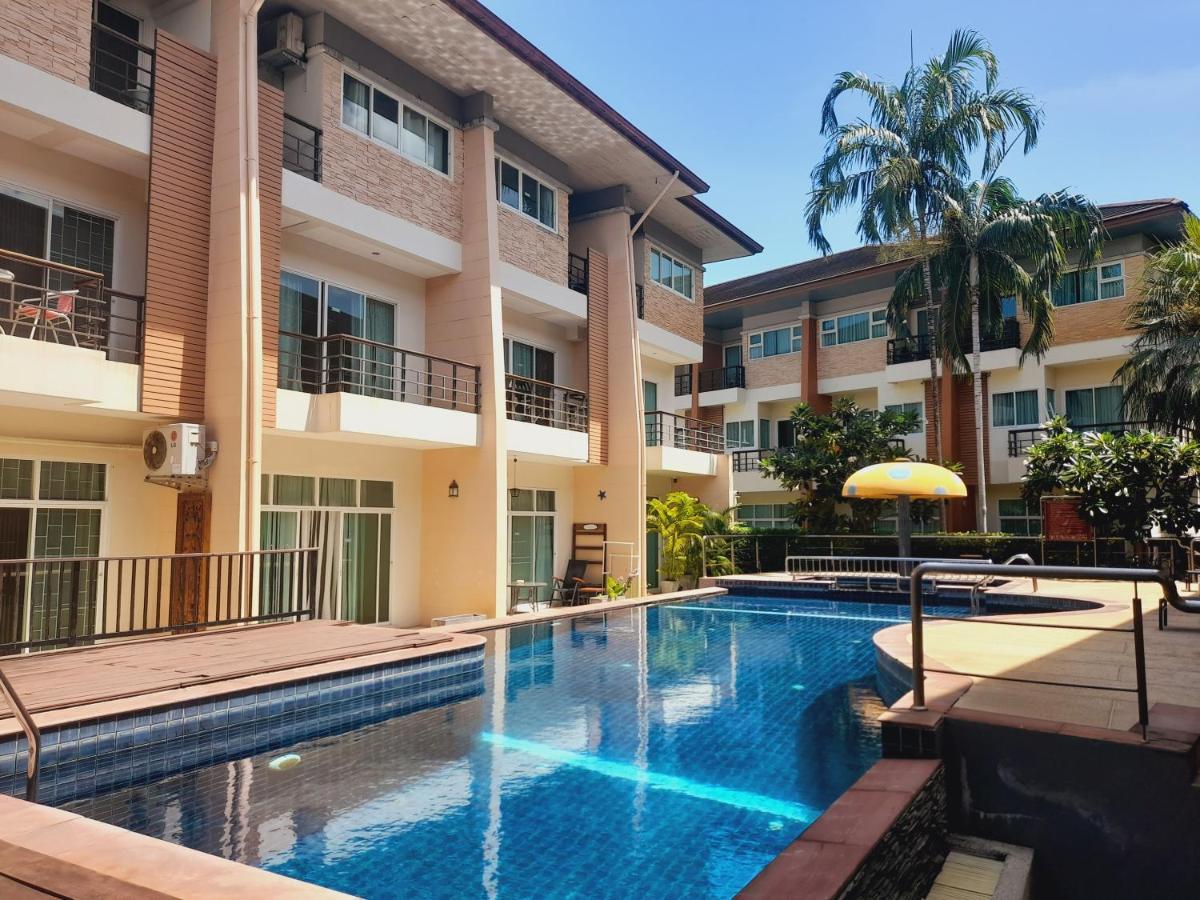 Thalassa pool Kata Beach Bagian luar foto
